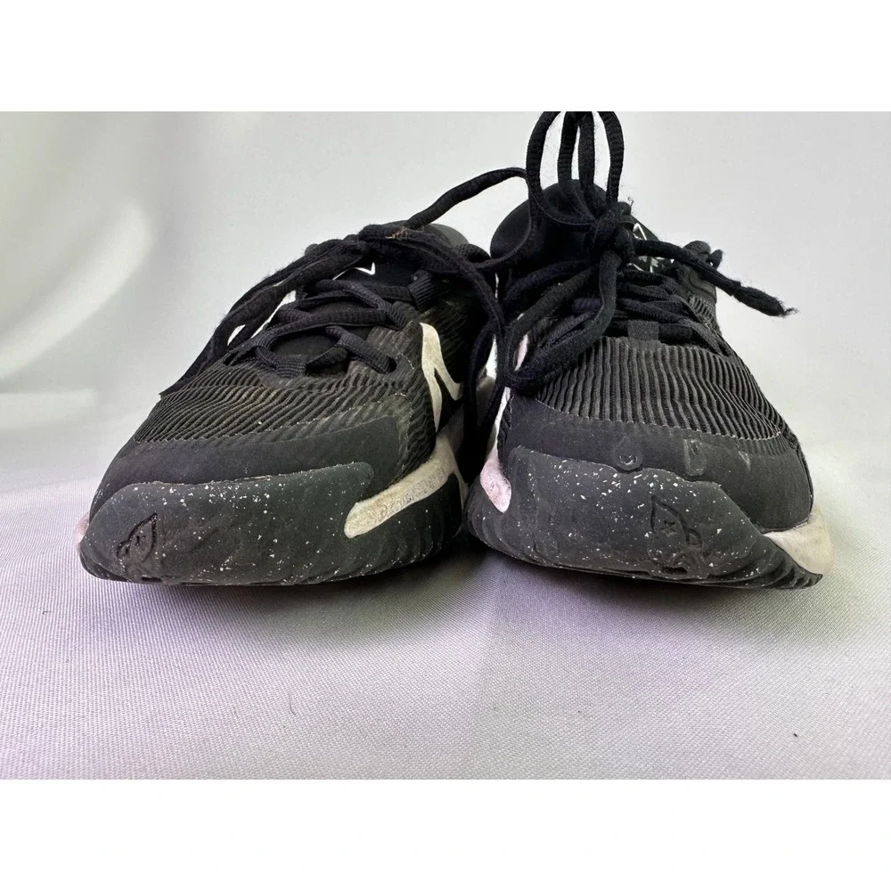 Nike Star Runner 4 Next Nature Black White Kids Running Shoes DX7615-001 Sz 3.5Y